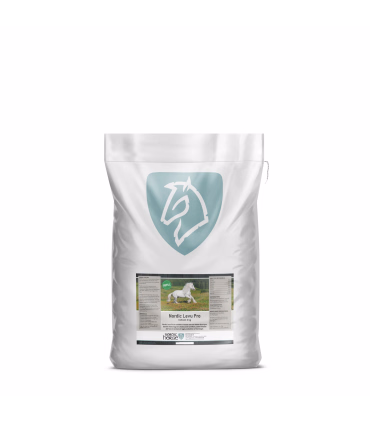 Nordic Levu Pro – naturligt tilskud til hestens fordøjelse og trivsel.