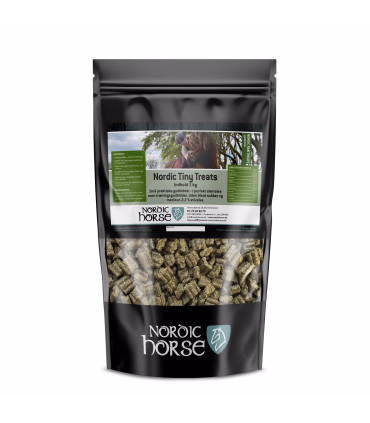 Nordic Tiny Treats – små, naturlige godbidder til træning og belønning.